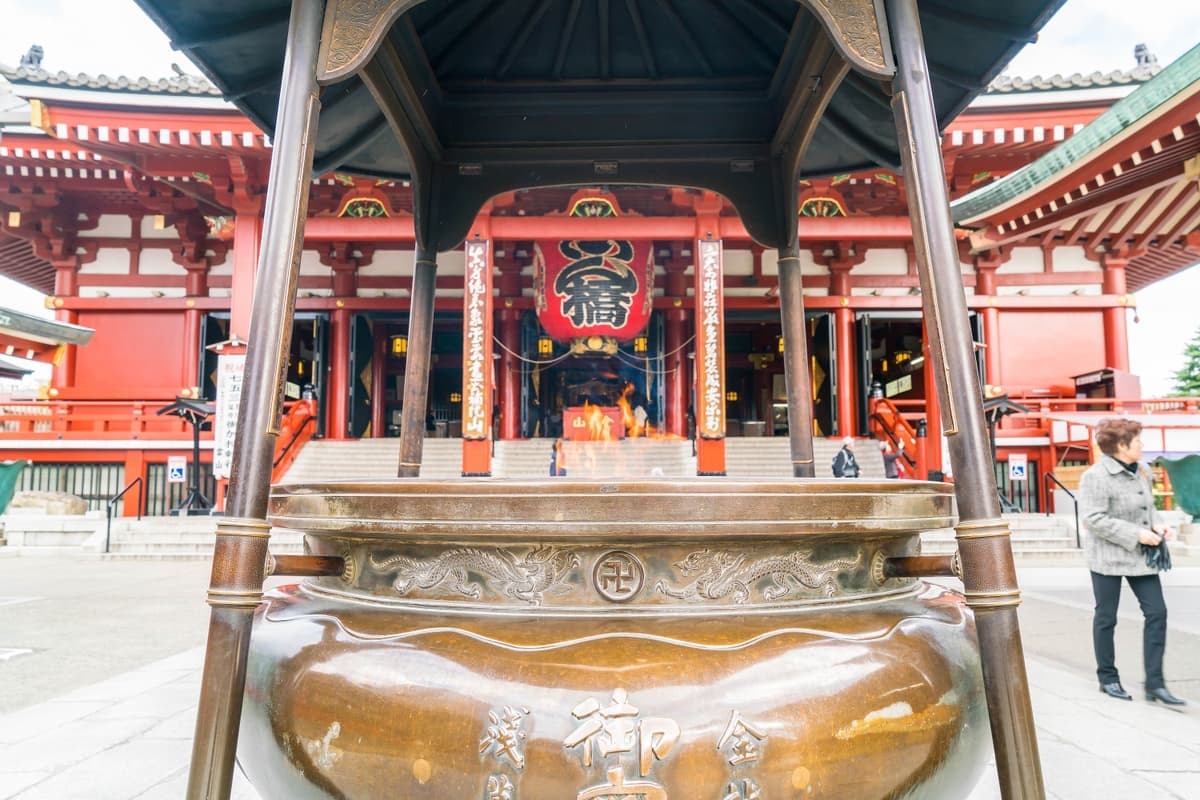Shrine and Temple Etiquette